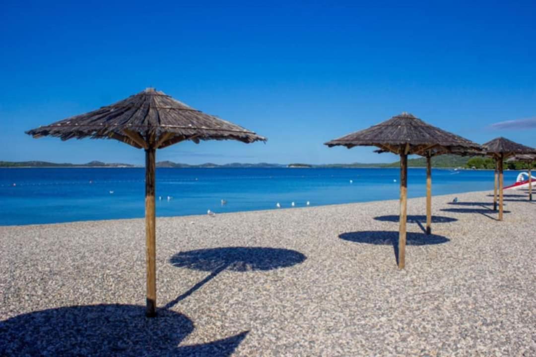 Authentic Camping Dalmatia Pirovac Exteriör bild